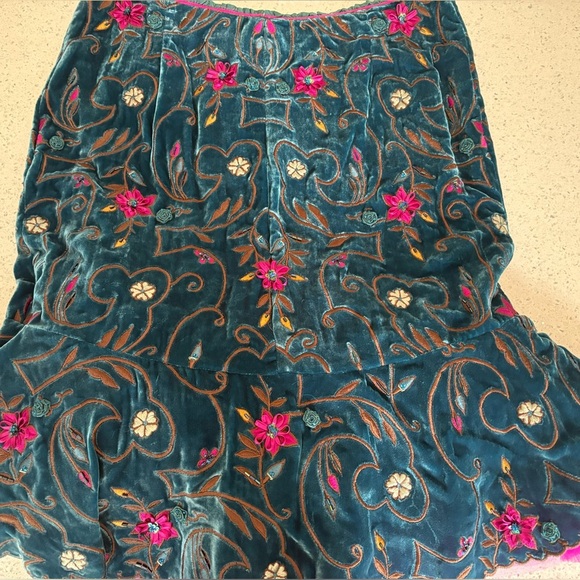 Teal Velvet Embroidered Skirt – NWT– Perfect for Halloween Costumes & Fantasy - Picture 3 of 10